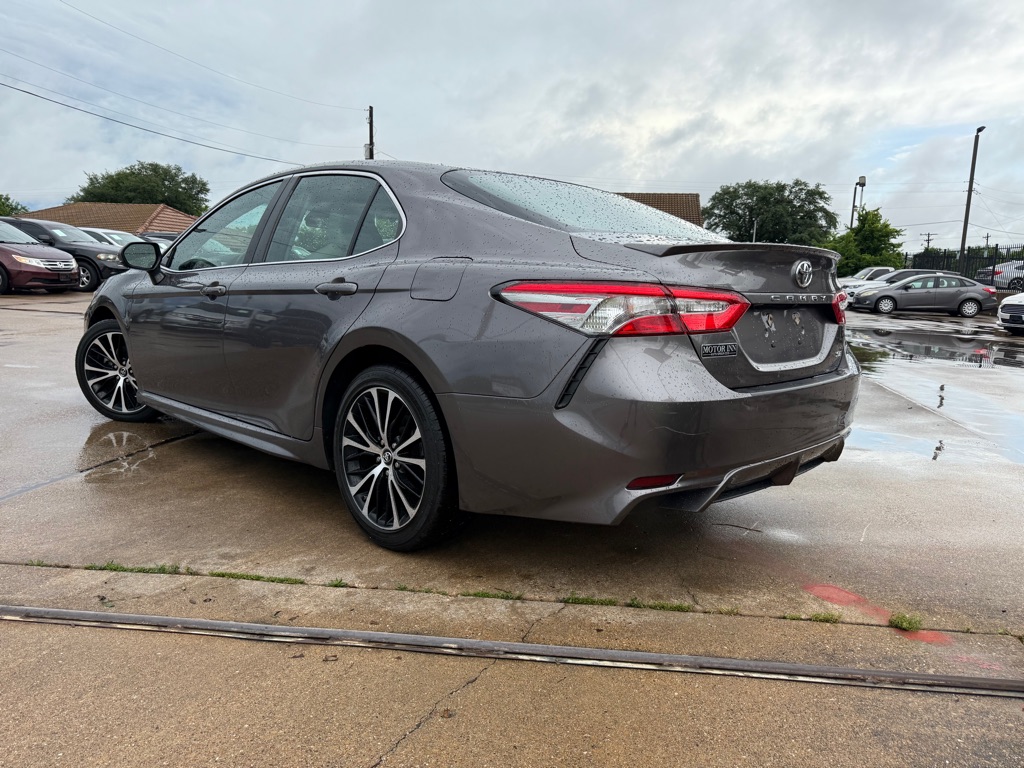 2018 TOYOTA CAMRY L