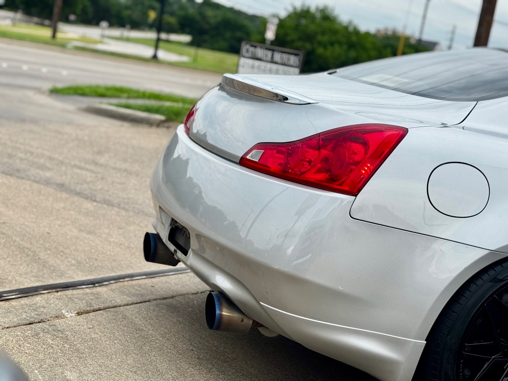 2009 INFINITI G37 BASE