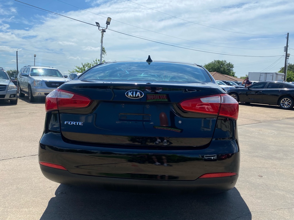 2015 KIA FORTE LX