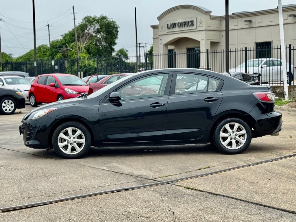 2010 MAZDA 3 I
