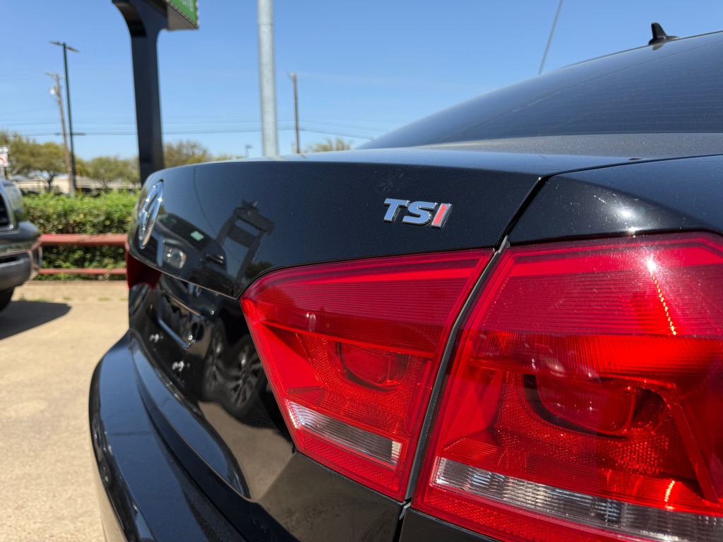 2015 VOLKSWAGEN PASSAT S