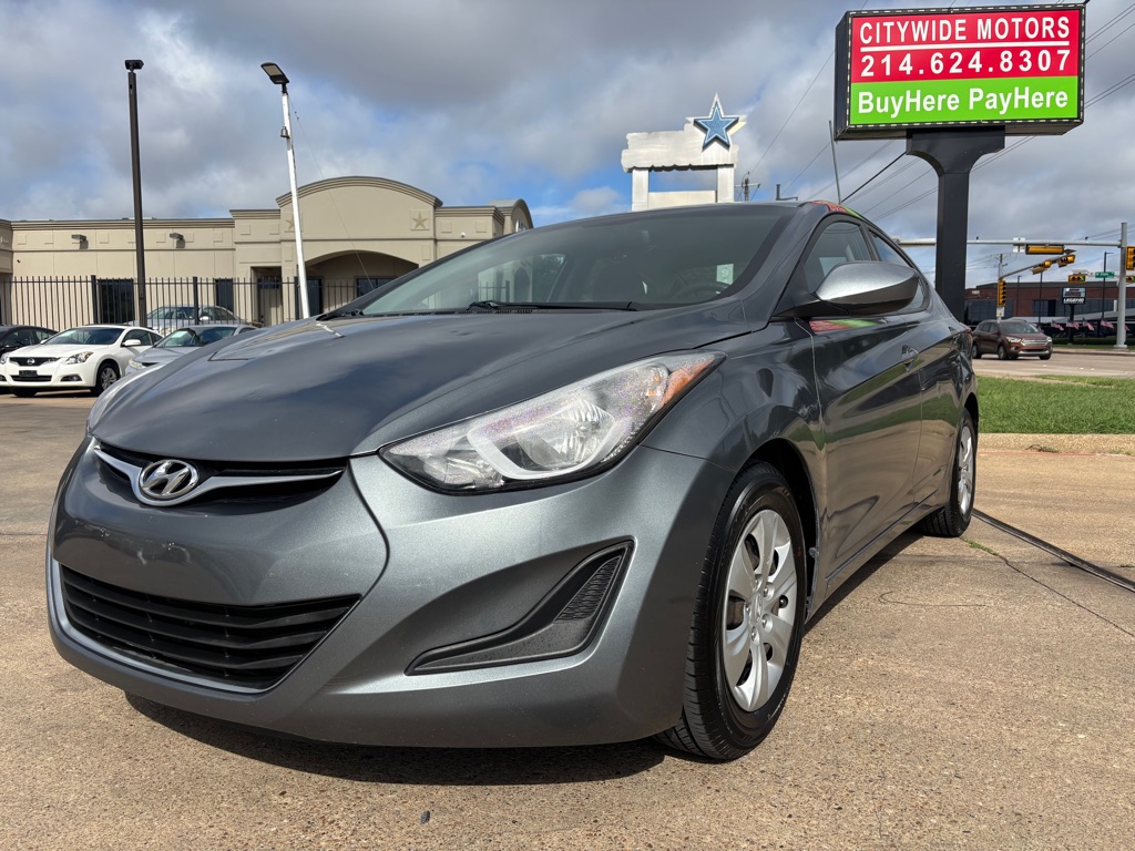 2016 HYUNDAI ELANTRA SE