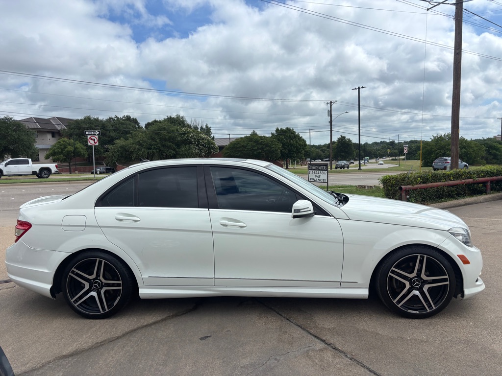 2011 MERCEDES-BENZ C-CLASS C300