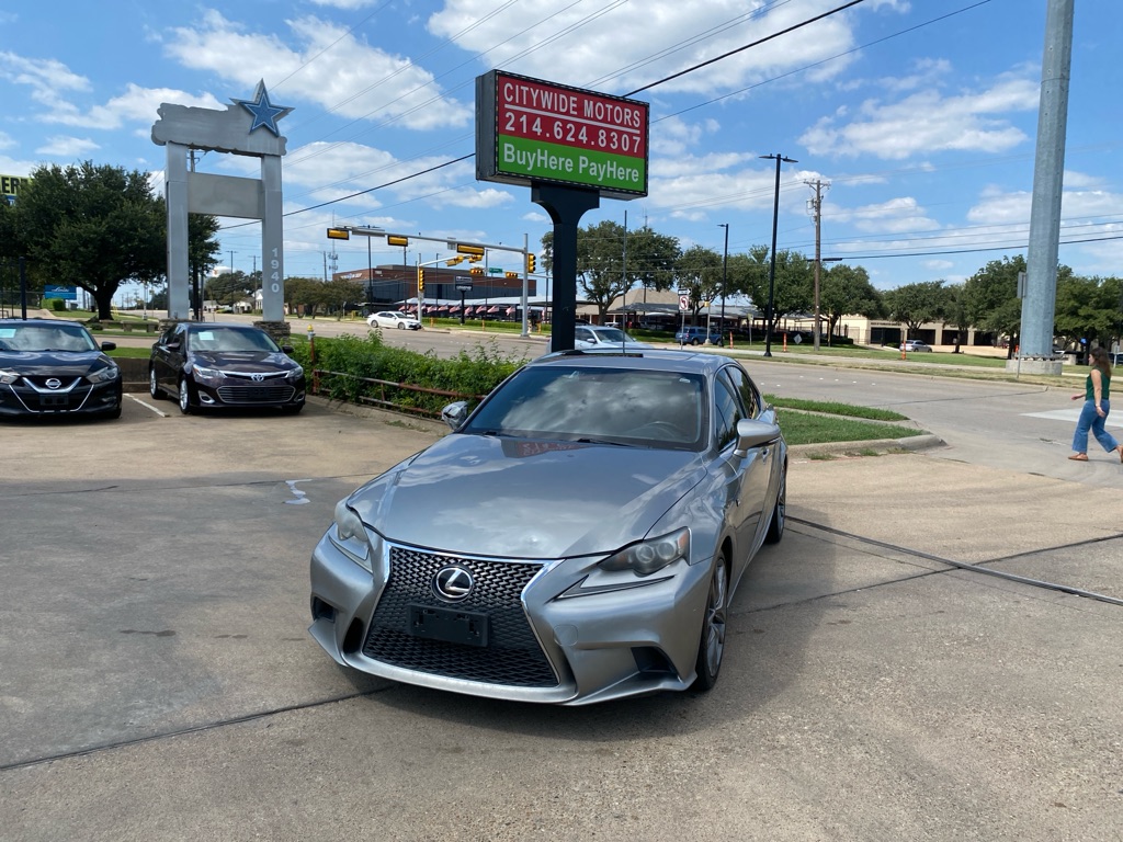 2016 Lexus IS