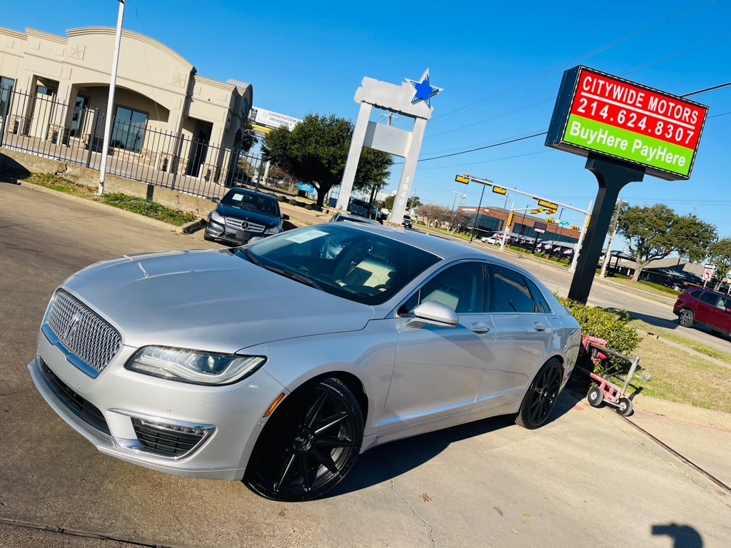 2017 Lincoln MKZ Select