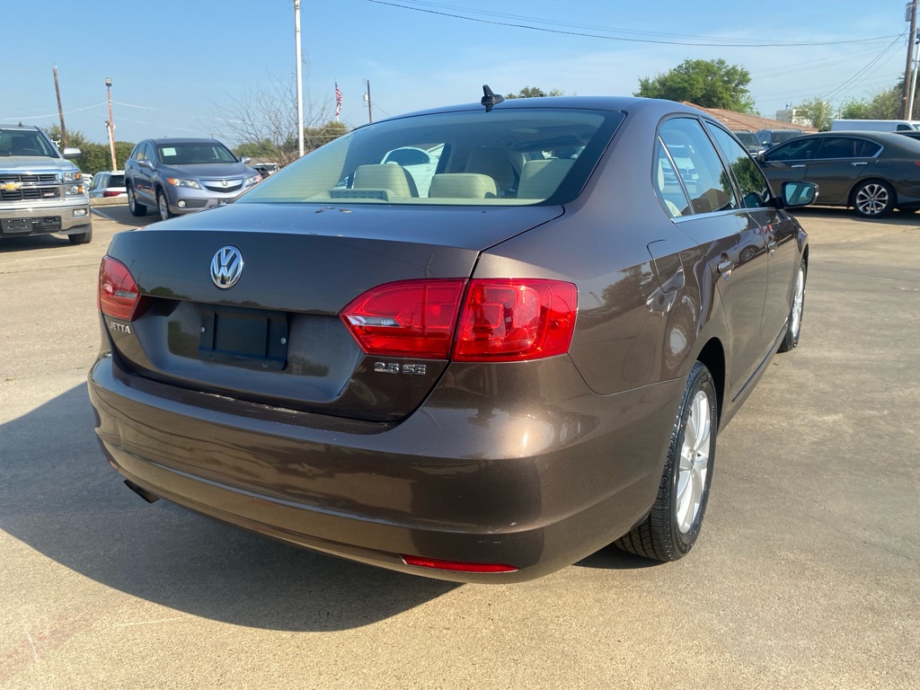 2013 VOLKSWAGEN JETTA SE