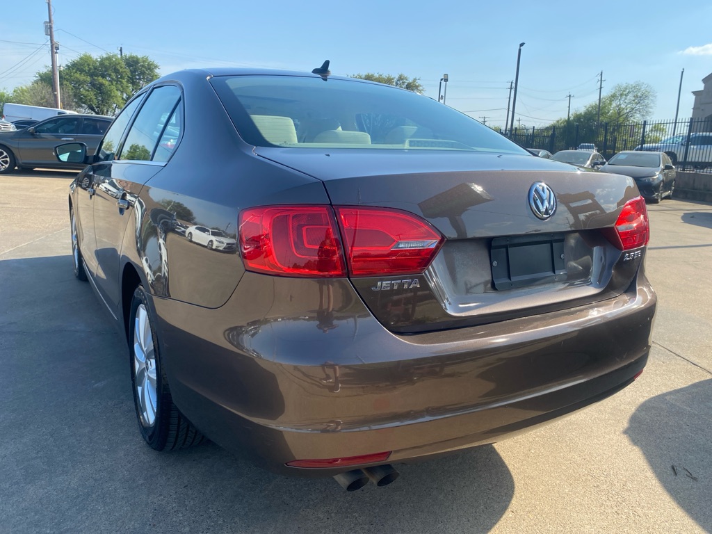 2013 VOLKSWAGEN JETTA SE