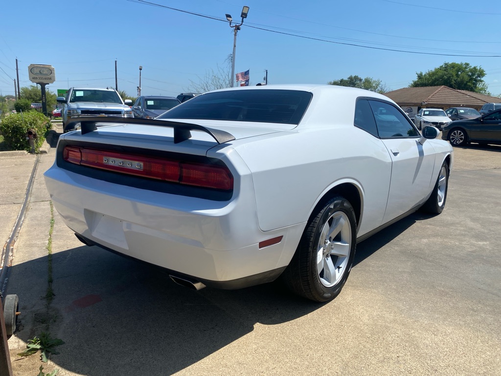 2014 DODGE CHALLENGER SXT