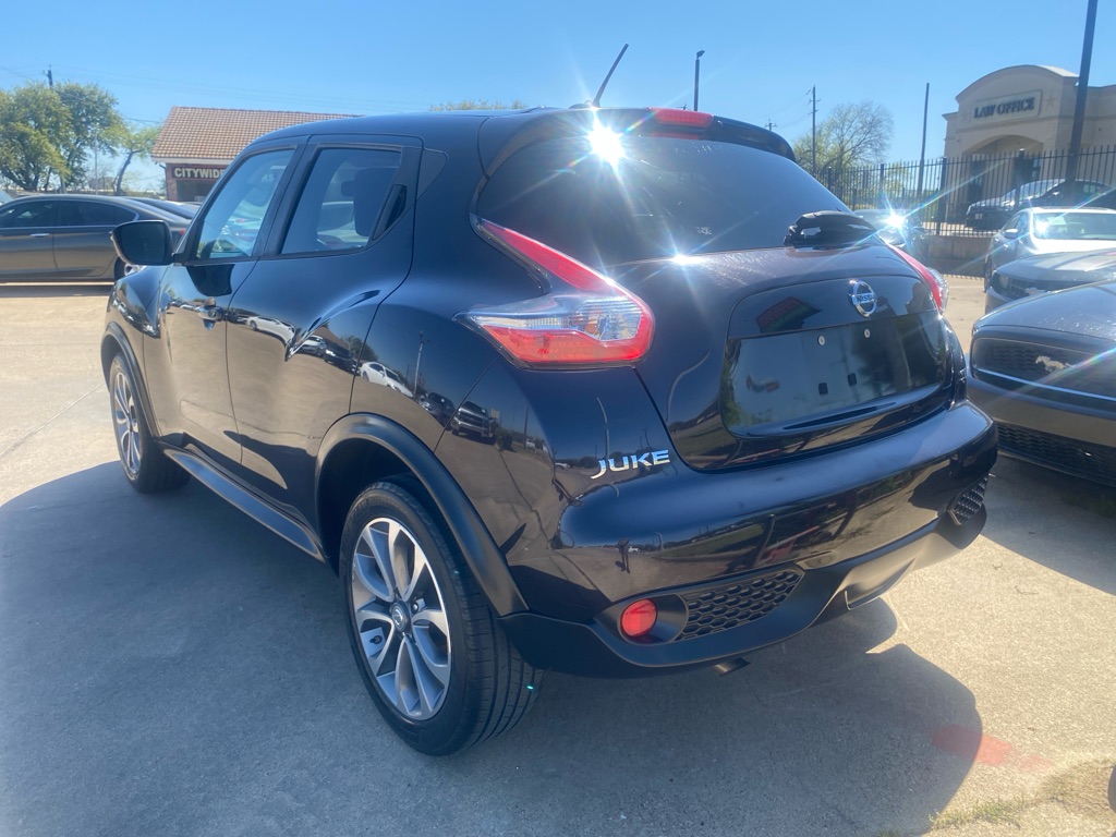 2017 NISSAN JUKE S