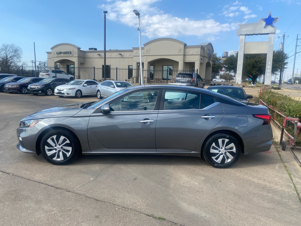 2022 NISSAN ALTIMA S