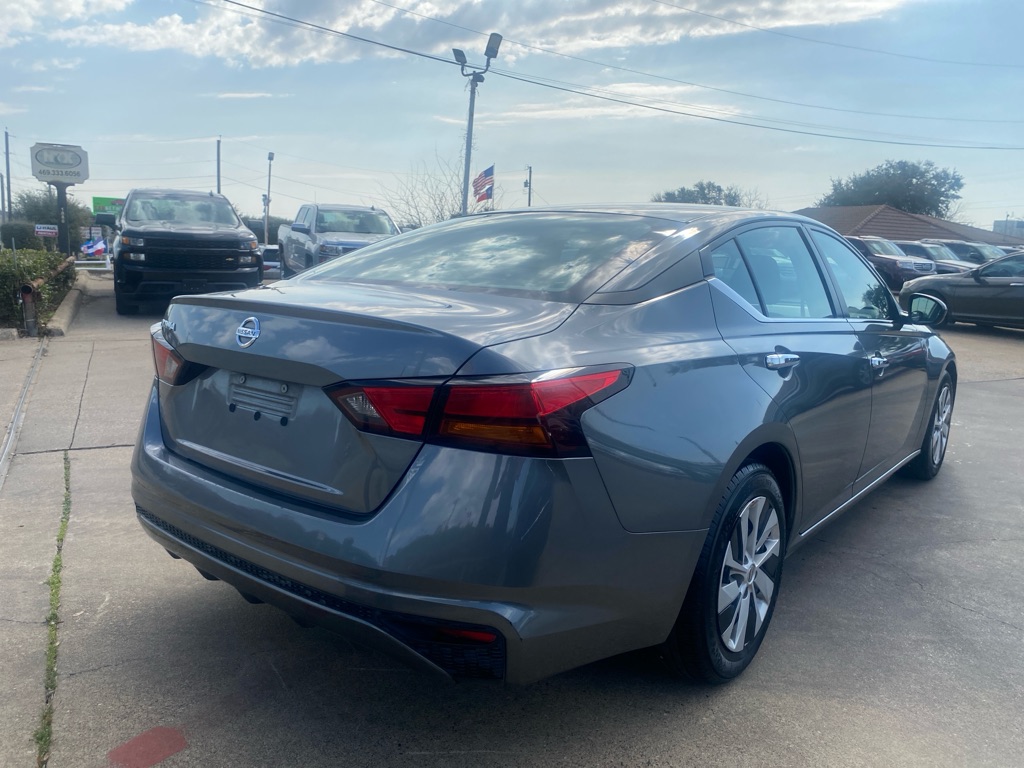 2022 NISSAN ALTIMA S