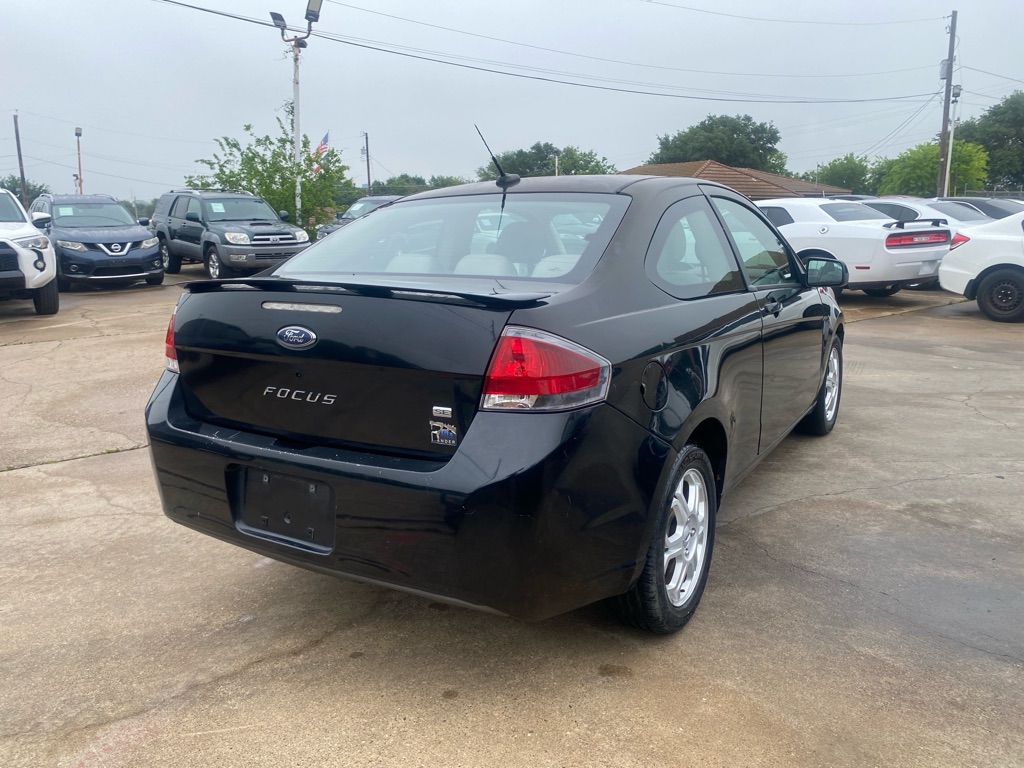 2009 FORD FOCUS SE