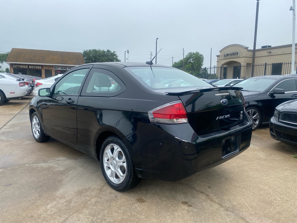 2009 FORD FOCUS SE