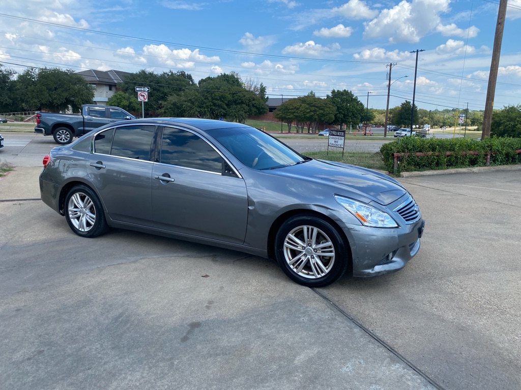 2011 INFINITI G25 BASE