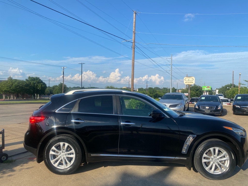 2012 INFINITI FX35