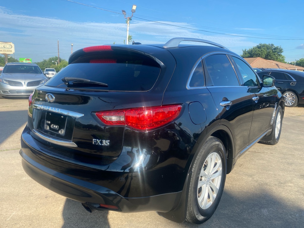 2012 INFINITI FX35