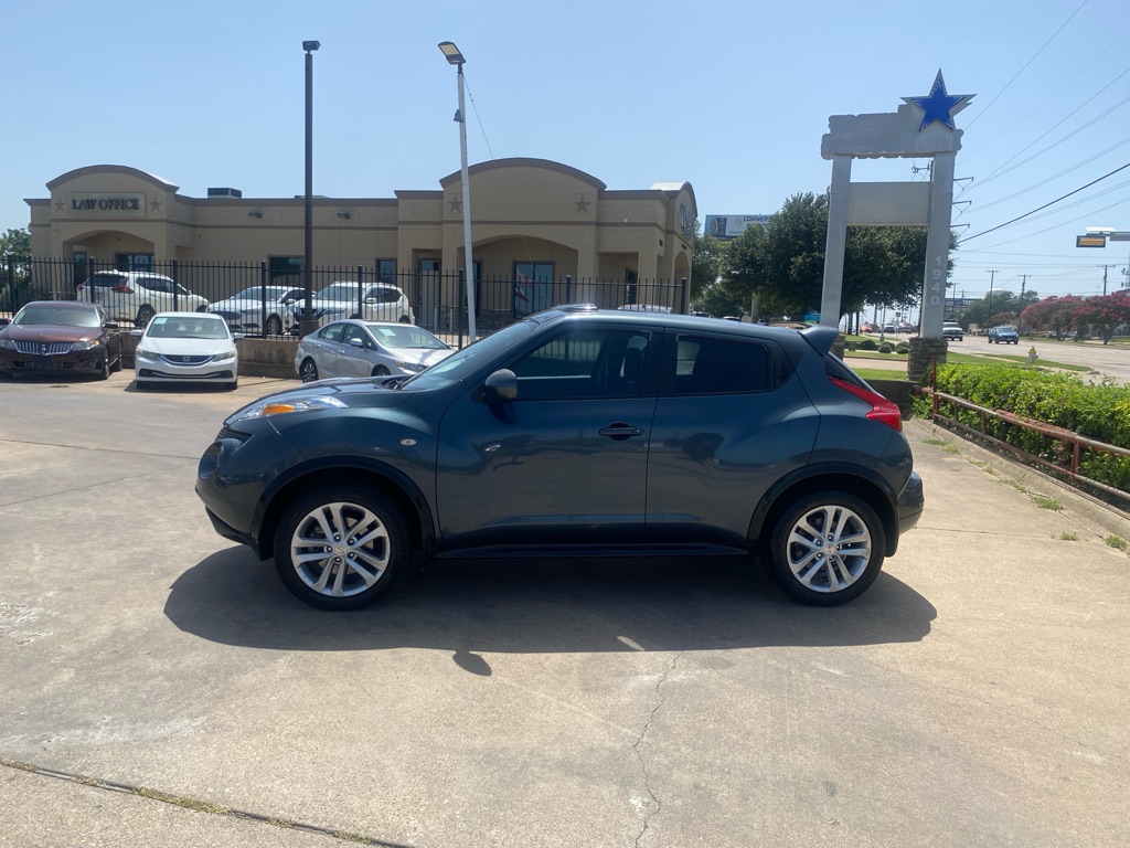2013 NISSAN JUKE S