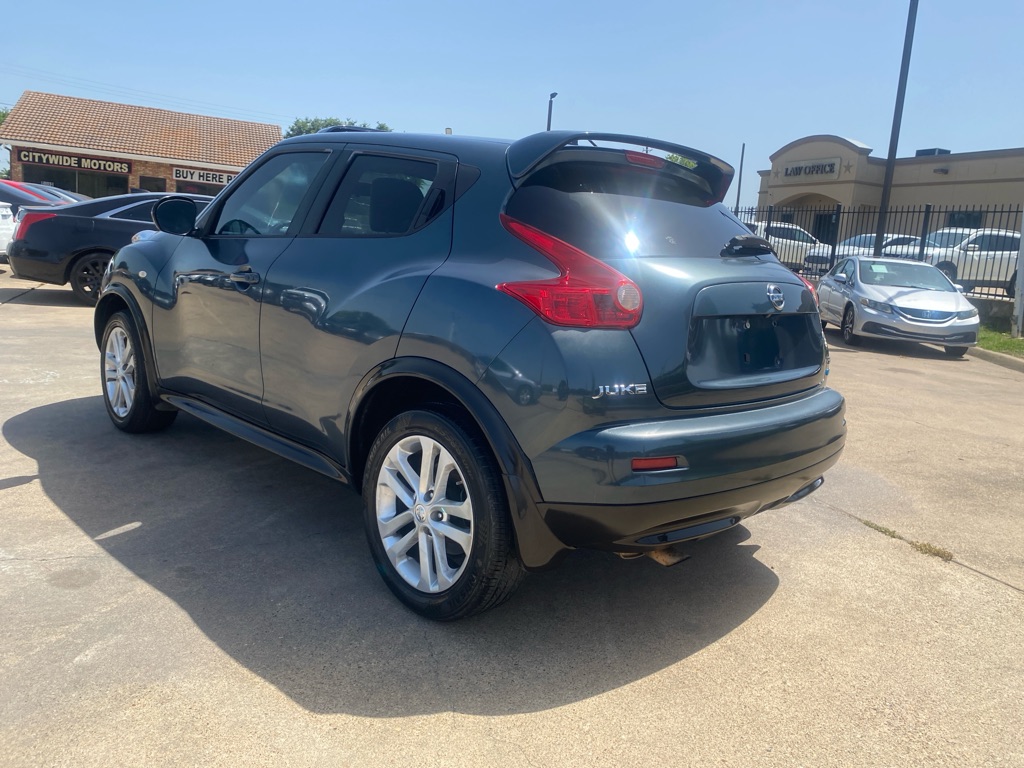 2013 NISSAN JUKE S