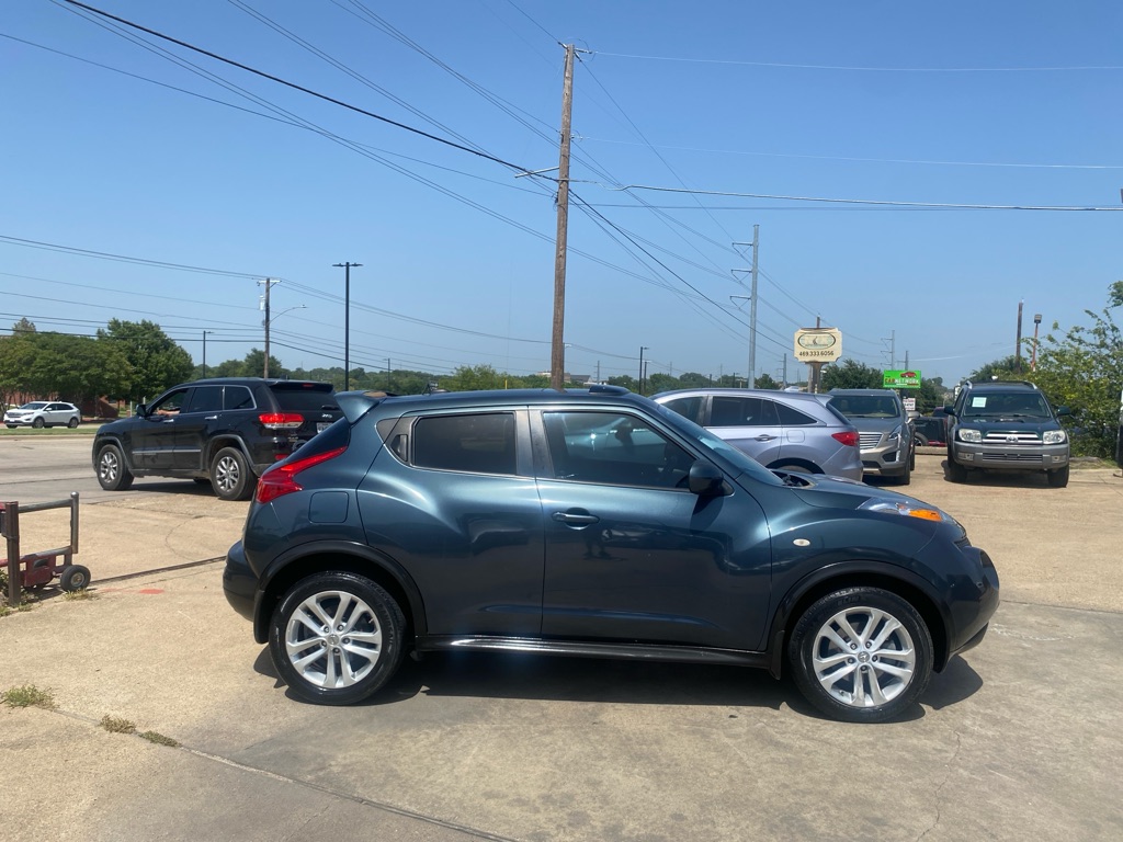 2013 NISSAN JUKE S