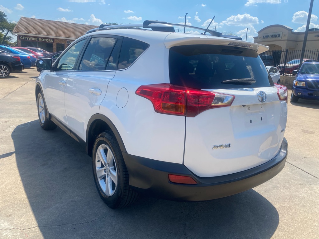 2013 TOYOTA RAV4 XLE