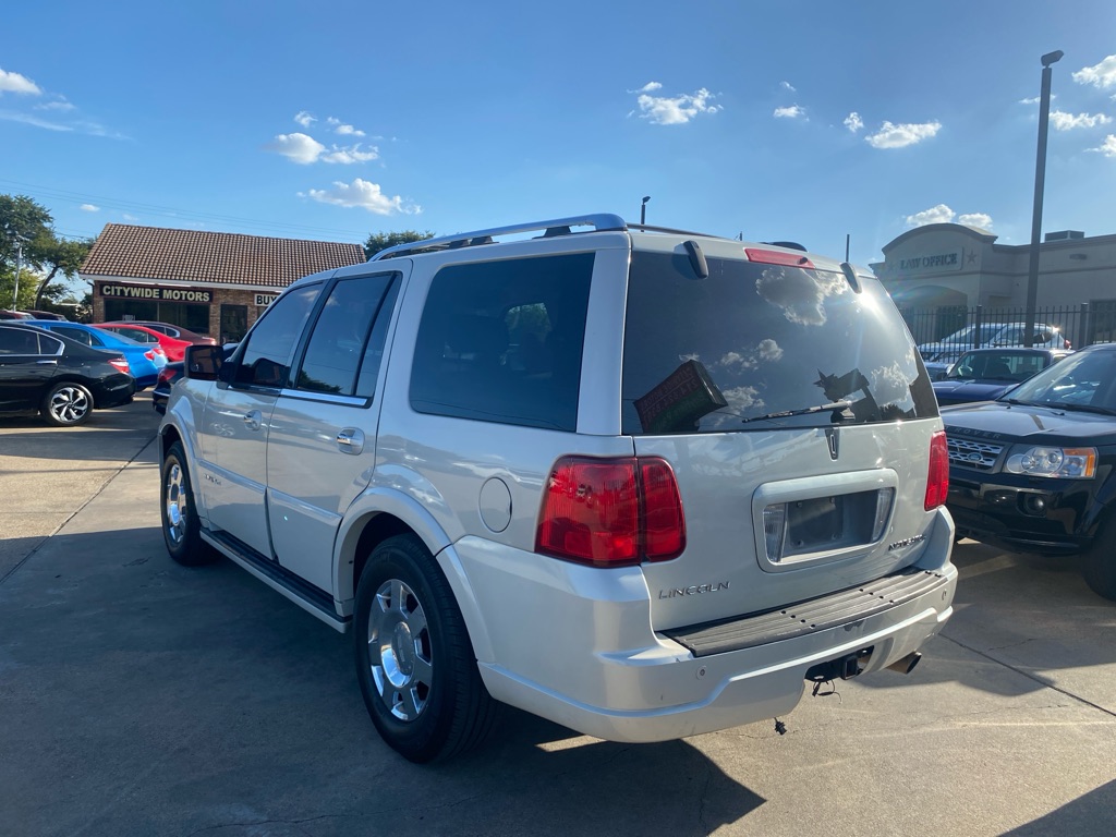 2005 LINCOLN NAVIGATOR