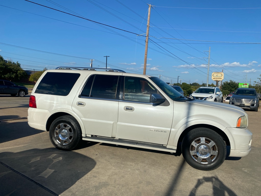 2005 LINCOLN NAVIGATOR