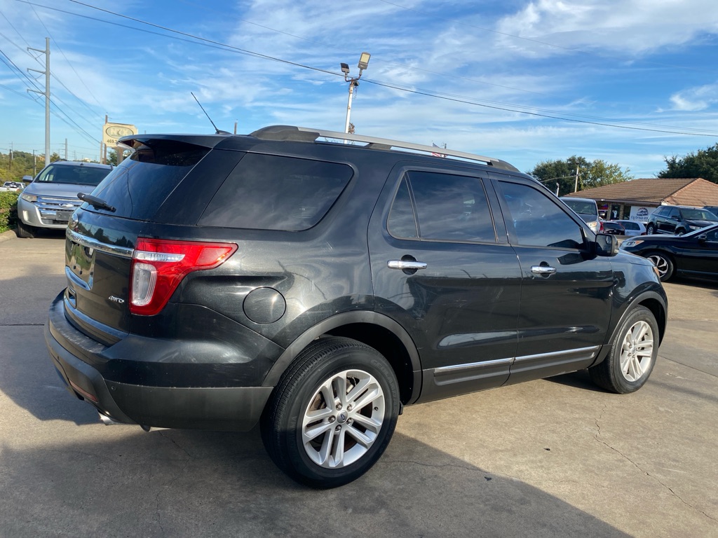 2011 FORD EXPLORER XLT