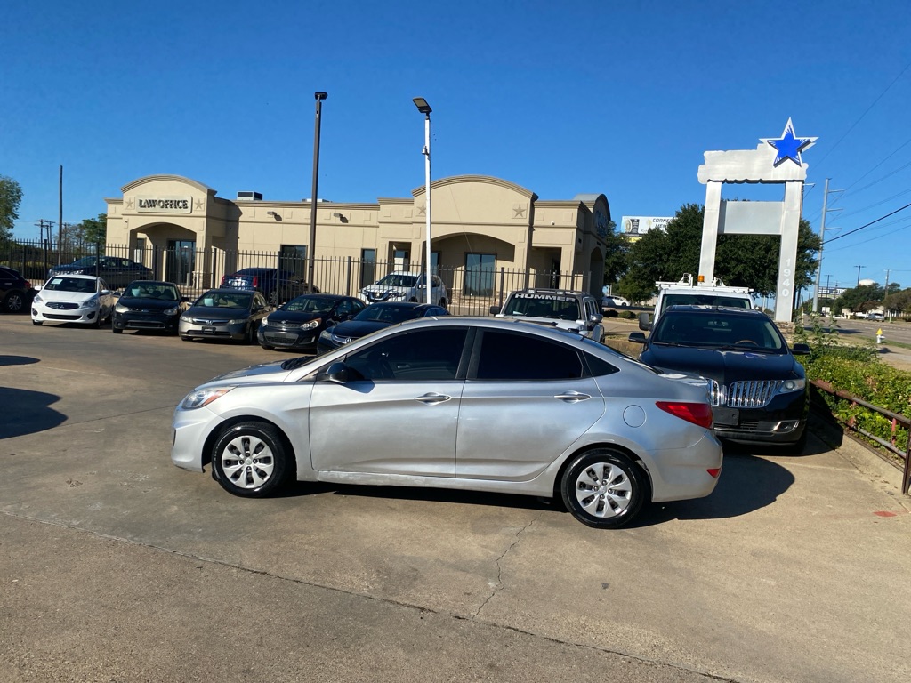 2015 HYUNDAI ACCENT GLS