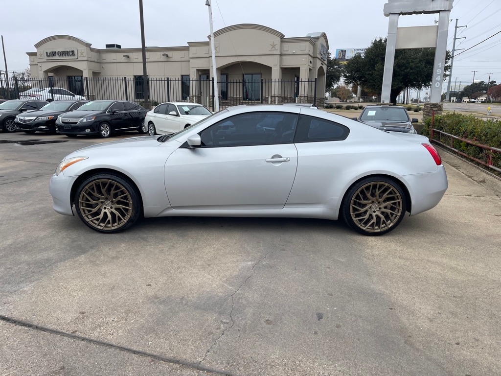 2009 INFINITI G37 BASE